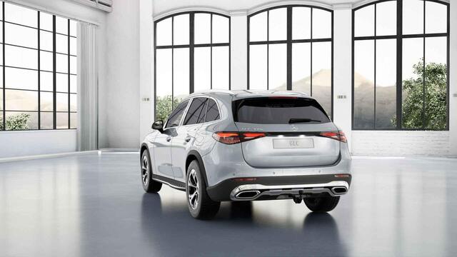 Mercedes-Benz GLC-KLASSE 300e 4MATIC Luxury Line | Trekhaak | Premium pakket | Winter pakket |