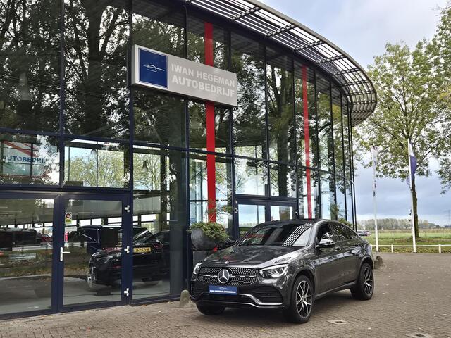 Mercedes-Benz GLC-KLASSE Coupé AMG 300e 4MATIC | Schuif / kanteldak | Wegkl. Trekhaak | Navigatie | Parkeersensoren + Camera | Cruise Control | 20inch