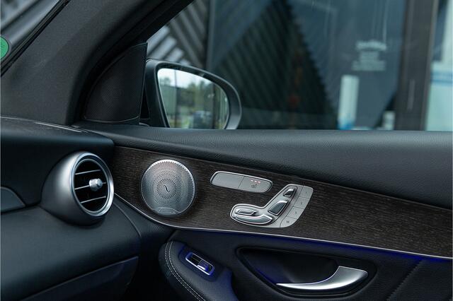 Mercedes-Benz GLC-KLASSE Coupé 300 4MATIC AMG ACC Schuifdak Memory 360 Burmest Nightpak Ambient Trekhaak