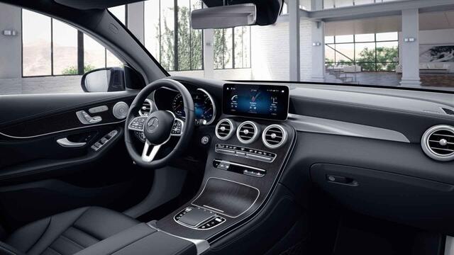 Mercedes-Benz GLC-KLASSE Coupé 300e 4MATIC Premium Plus | Schuif/kanteldak | Multibeam | Burmester | Memory | Widescreen | Keyless | Headup |