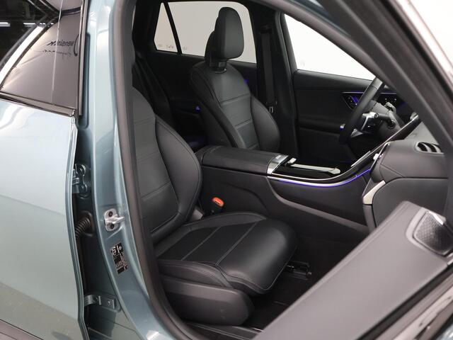 Mercedes-Benz GLC-KLASSE 300e 4MATIC AMG Line | Panoramadak | Massage | Trekhaak | Night pakket | Digital light |