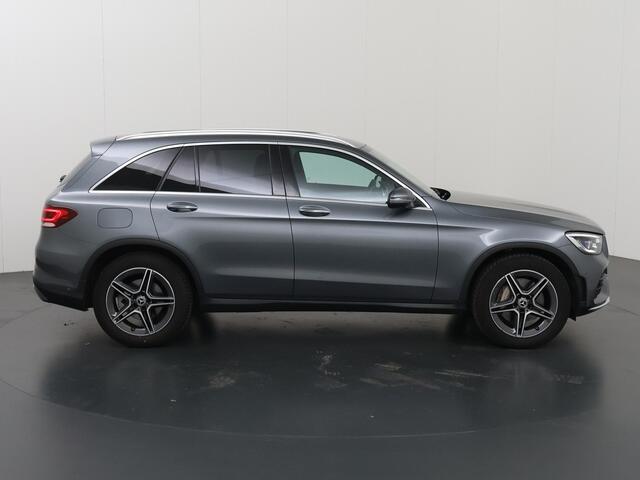Mercedes-Benz GLC-KLASSE 200 Business Solution AMG | Widescreen | Stoelverwarming | Getint glas | Alarm |