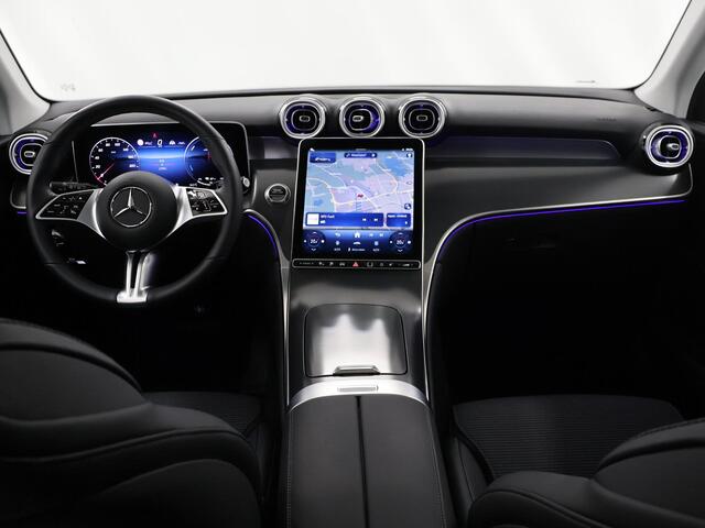 Mercedes-Benz GLC-KLASSE 300e 4MATIC Luxury Line | Rij assistentie pakket | Panoramadak | Trekhaak | 360 camera |