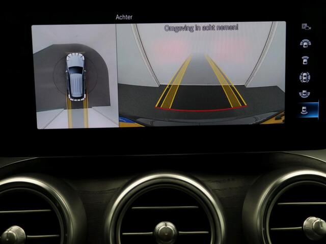 Mercedes-Benz GLC-KLASSE 300 e 4MATIC AMG Premium Plus Plug-In Hybride AMG Line | Panorama Schuif-Kanteldak | 20 Inch AMG Velgen | 360°-camera | Burmester® | Alarm. Inclusief 24 maanden MB Certified garantie voor Europa.