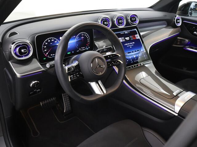 Mercedes-Benz GLC-KLASSE 300e 4MATIC AMG Line | Night | Panoramadak | Rij assistentie pakket | Digital light | Burmester | Winter pakket | Trekhaak |