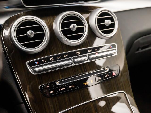 Mercedes-Benz GLC-KLASSE 250 4MATIC AMG Edition 1 211Pk Automaat (NAVIGATIE, CAMERA, LEDER, STOELVERWARMING, ELEK SPORTSTOELEN, GETINT GLAS, NIEUWE APK, NIEUWSTAAT)