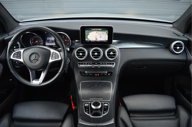 Mercedes-Benz GLC-KLASSE 220 d 4MATIC Premium Plus | AMG | PANO | HUD | TREKHAAK |