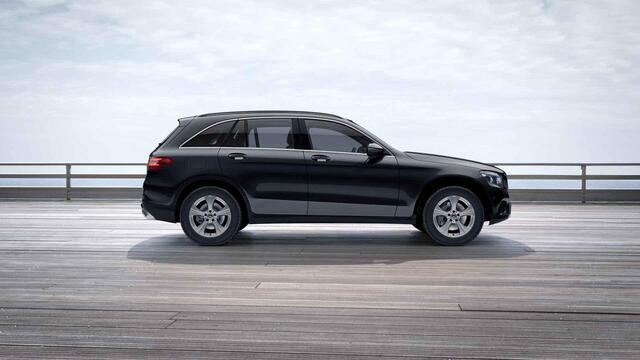 Mercedes-Benz GLC-KLASSE 250 4MATIC Business Solution | Rijassistentiepakket | Trekhaak | Stoelverwarming | Apple Carplay | Achteruitrijcamera |
