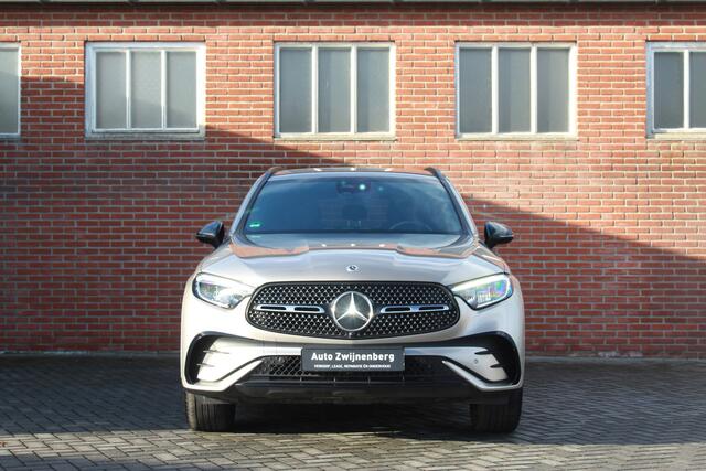 Mercedes-Benz GLC-KLASSE 200 4MATIC AMG Line | Distronic | Trekhaak | Carplay |