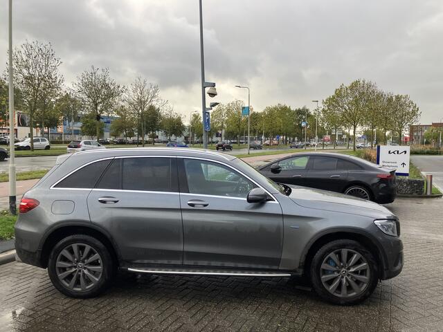 Mercedes-Benz GLC-KLASSE 350e 4MATIC Premium Plus | 2E EIGENAAR | 12MND GARANTIE | LEDER | TREKHAAK | CAMERA | NAVIGATIE |