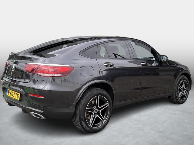Mercedes-Benz GLC-KLASSE Coupé 300 e 4MATIC | Bruin leer | Schuifdak | AMG