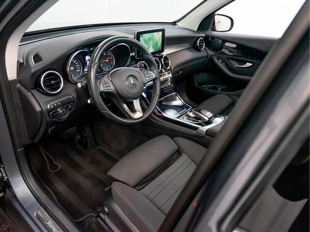 Mercedes-Benz GLC-KLASSE GLC 220 d 4MATIC | Pano | COMAND | Distronic