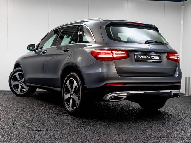 Mercedes-Benz GLC-KLASSE GLC 220 d 4MATIC | Pano | COMAND | Distronic
