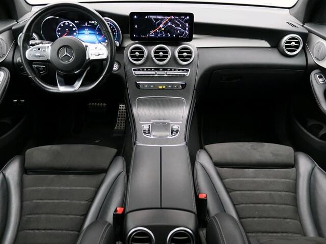 Mercedes-Benz GLC-KLASSE 300e 4MATIC AMG | Navi | Panorama | Trekhaak | Burmester |
