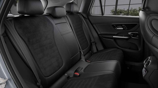 Mercedes-Benz GLC-KLASSE 400e 4MATIC AMG Line | Premium plus | Trekhaak | Treeplanken | Winter pakket | Night pakket |