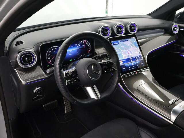Mercedes-Benz GLC-KLASSE Coupé 300e 4MATIC AMG Line | Night | Panoramadak | Burmester | Trekhaak | Treeplanken | Memory | Matrix Led | Keyless |