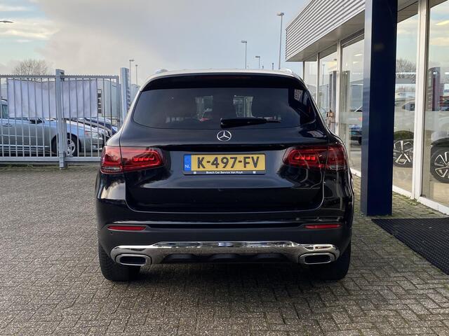 Mercedes-Benz GLC-KLASSE 200 4MATIC Business Solution / Automaat / Facelift-Model / Digitaal-Dashboard / Half-Leder / LED / DAB / Apple-Carplay & Android Auto / Navi / Camera / Stoelverwarming / Cruise-Control / Climate-Control / E-Achterklep / PDC / 19'' LMV / All-Season / ENZ.