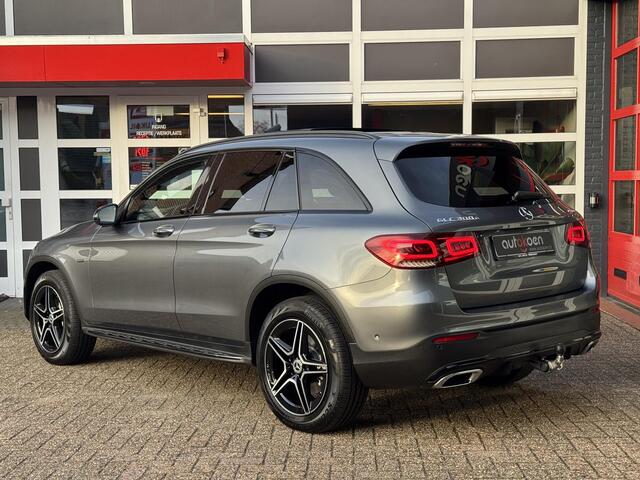 Mercedes-Benz GLC-KLASSE 300e 4MATIC 4Matic AMG Line *PANO/APPLE CARPLAY/TREKHAAK*