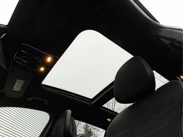Mercedes-Benz GLC-KLASSE 300e 4MATIC AMG Line - Pano - Trekhaak - 360 Camera