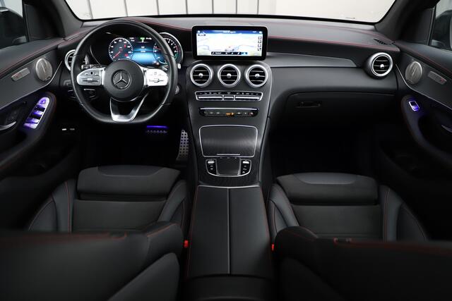 Mercedes-Benz GLC-KLASSE 300e AMG 4-Matic | 320PK | Pano | Sfeerverlichting | Burmester | Standkachel | Trekhaak | 2022.