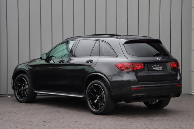 Mercedes-Benz GLC-KLASSE 300e AMG 4-Matic | 320PK | Pano | Sfeerverlichting | Burmester | Standkachel | Trekhaak | 2022.