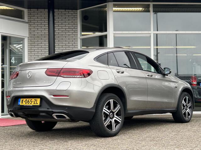 Mercedes-Benz GLC-KLASSE Coupé 300e 4MATIC Schuifdak | Trekhaak | Distronic+