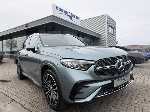 Mercedes-Benz GLC-KLASSE 300e 4MATIC AMG Pano-Dak | Trekhaak | Leer |