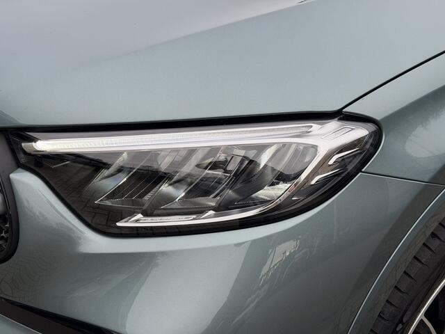 Mercedes-Benz GLC-KLASSE 300e 4MATIC AMG Pano-Dak | Trekhaak | Leer |