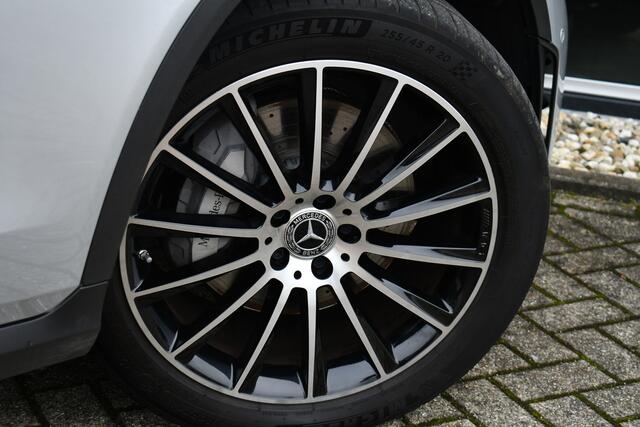 Mercedes-Benz GLC-KLASSE 200 4MATIC AMG line Trekhaak Night 20inch
