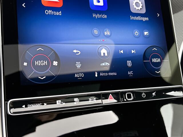 Mercedes-Benz GLC-KLASSE 300e 4MATIC Sport Edition | Premium pakket | Trekhaak | Treeplanken | Rijassistentiepakket Plus | Nightpakket | 20'' multispaaks velgen | DIGITAL LIGHT | 360°-camera | Memorypakket | Augmented Reality navigatie |