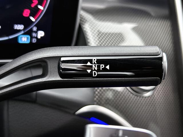 Mercedes-Benz GLC-KLASSE 300e 4MATIC Sport Edition | Premium pakket | Trekhaak | Treeplanken | Rijassistentiepakket Plus | Nightpakket | 20'' multispaaks velgen | DIGITAL LIGHT | 360°-camera | Memorypakket | Augmented Reality navigatie |