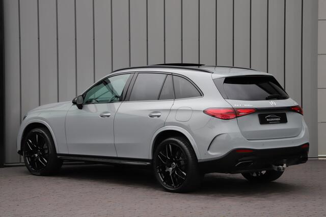Mercedes-Benz GLC-KLASSE 300e AMG 4-Matic | 313PK | Pano | Keyless-go | Sfeerverlichting | Stuurwielverw. | Digital-light | Trekhaak | Distronic | 2024.