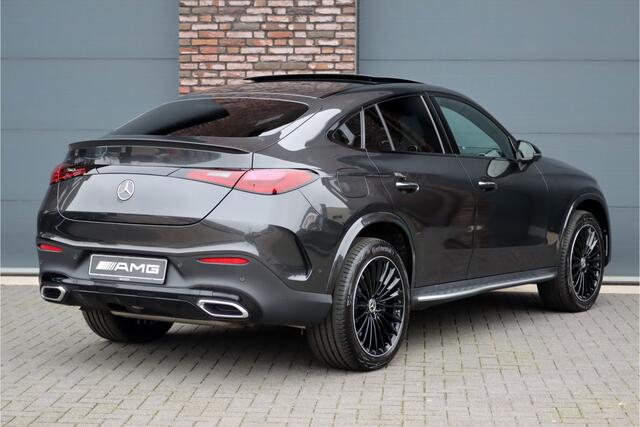 Mercedes-Benz GLC-KLASSE Coupé 300e 4MATIC Premium AMG Line | Distronic+ | Burmester | Memory | Trekhaak | Panoramadak | Surround Camera | Keyless Go | Digital Light | Rijassistentiepakket+ |