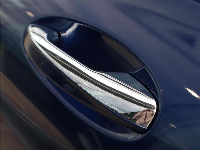 Mercedes-Benz GLC-KLASSE Coupé 300e 4MATIC Business Solution AMG