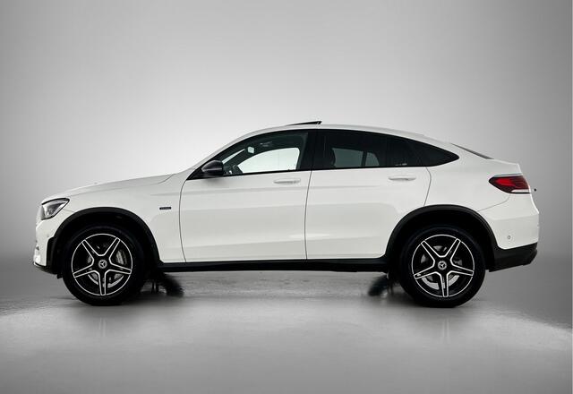 Mercedes-Benz GLC-KLASSE 300 e 4MATIC Business Solution AMG Schuif/kanteldak | 5 spaaks lichtmetalen velgen | Navigatie | parking support Inclusief 24 maanden MB Certified garantie voor Europa.