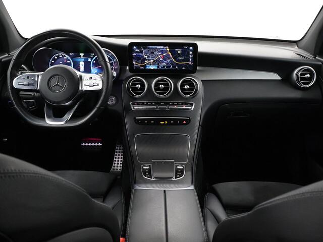 Mercedes-Benz GLC-KLASSE 200 Premium | Stoelverwarming | AMG styling | Dode hoek assistent |