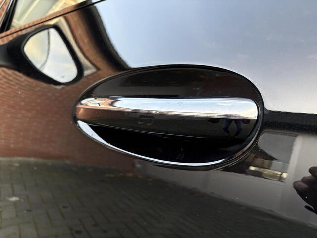 Mercedes-Benz GLC-KLASSE 400e 4MATIC AMG Line | Pano | Trekhaak | Off-Roader |