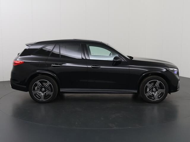 Mercedes-Benz GLC-KLASSE 400e 4MATIC AMG Line | Panoramaschuifdak | Premium pakket | Trekhaak | Night pakket | Dodehoekassistent | DIGITAL LIGHT | 20"AMG velgen |