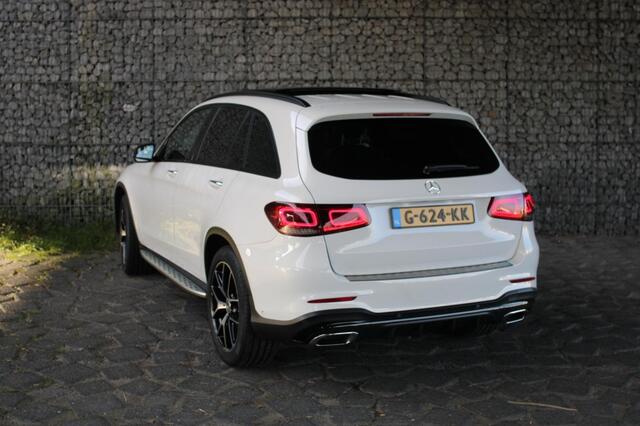 Mercedes-Benz GLC-KLASSE 200 AMG Geen import | Burmester | Panoramadak | Luchtvering