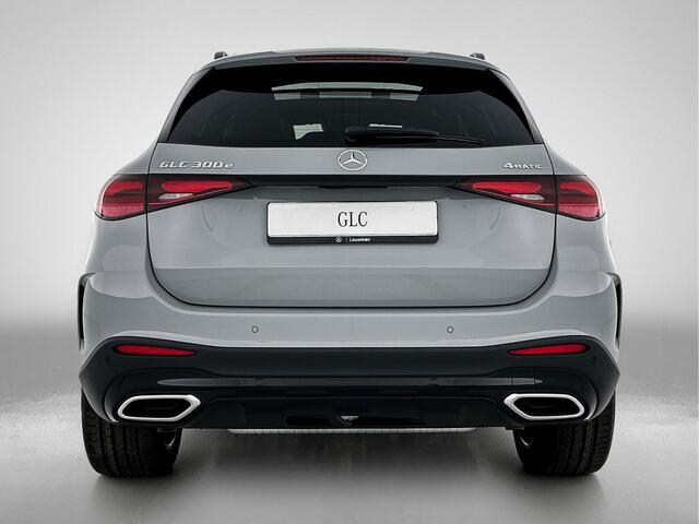 Mercedes-Benz GLC-KLASSE 300e 4MATIC Sport Edition | Premium Plus pakket | Stoelventilatie/- verwarming voor | Trekhaak | Rijassistentiepakket Plus | Nightpakket | Winter pakket | Head-up display | Nappaleder zwart |
