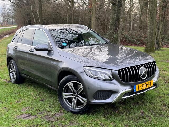Mercedes-Benz GLC-KLASSE GLC 250 D AMG 4MATIC / TREKHAAK / LEDER