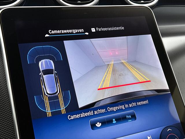 Mercedes-Benz GLC-KLASSE 300 e 4MATIC Luxury Line Lichtmetalen velgen | Navigatie | Parking support met camera achter | stuur verwarming |memory stoelen| Inclusief 24 maanden MB Certified garantie voor Europa.