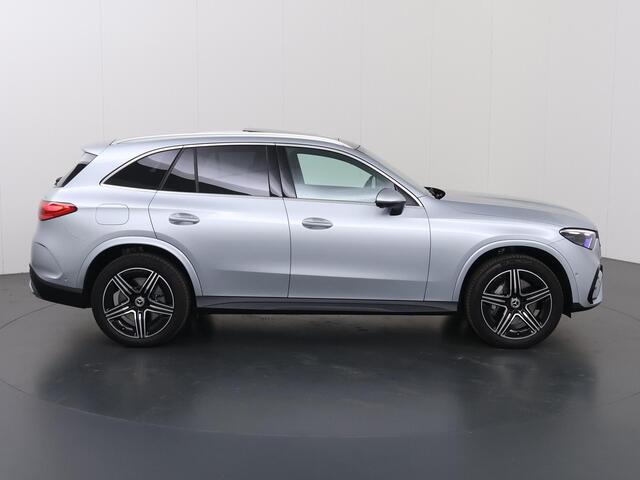 Mercedes-Benz GLC-KLASSE 400e 4MATIC Sport Edition | Panoramaschuifdak | Premium pakket | Trekhaak | DIGITAL LIGHT