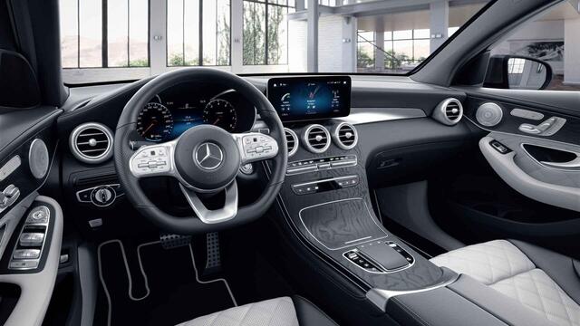 Mercedes-Benz GLC-KLASSE Coupé 200 Premium Plus | Night | Schuifdak | Burmester | Memory | Designo interieur | Trekhaak | Sfeerverlichting | 360 camera |