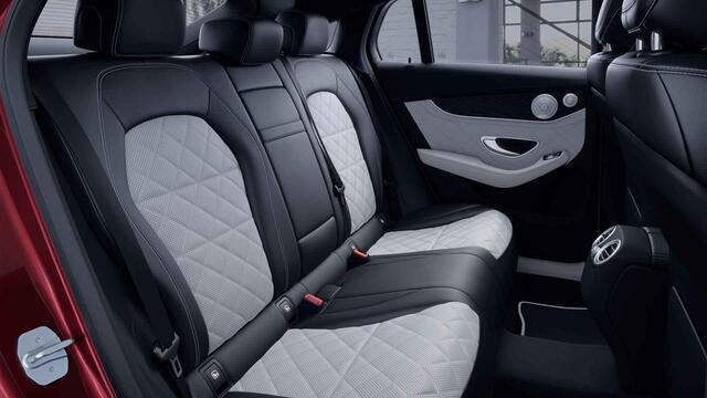 Mercedes-Benz GLC-KLASSE Coupé 200 Premium Plus | Night | Schuifdak | Burmester | Memory | Designo interieur | Trekhaak | Sfeerverlichting | 360 camera |