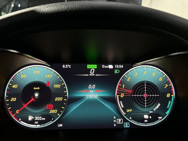 Mercedes-Benz GLC-KLASSE 300e 4MATIC Business Solution | Apple Carplay | Camera | Stoelverwarming | NL auto | BTW |