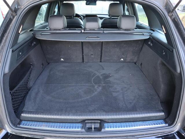 Mercedes-Benz GLC-KLASSE 300e 4MATIC Business Solution AMG