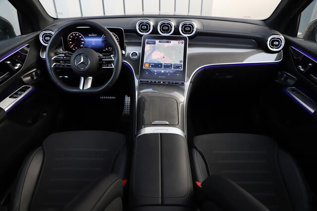 Mercedes-Benz GLC-KLASSE 300e AMG 4-Matic | 313PK | Pano | Burmester | Sfeerverlichting | Digital-light | Distronic+ | Memory |