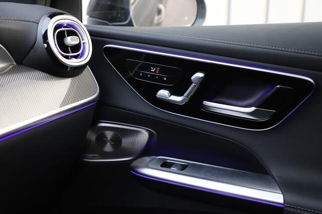 Mercedes-Benz GLC-KLASSE 300e AMG 4-Matic | 313PK | Pano | Burmester | Sfeerverlichting | Digital-light | Distronic+ | Memory |