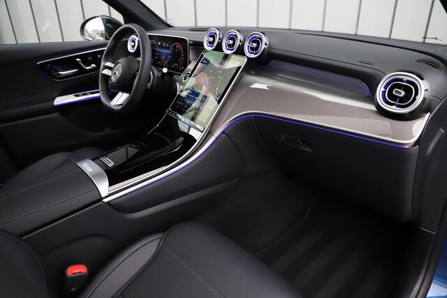 Mercedes-Benz GLC-KLASSE 400e AMG 4-Matic | 381PK | Massage | Achterasbesturing | Luchtvering | Head-up | Keyless-go | Burmester | Stoelkoeling | Trekhaak | 2024.